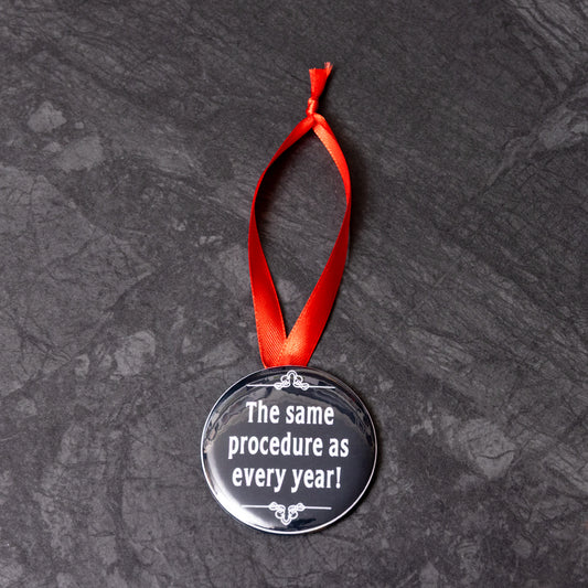 Julekule med sløyfe