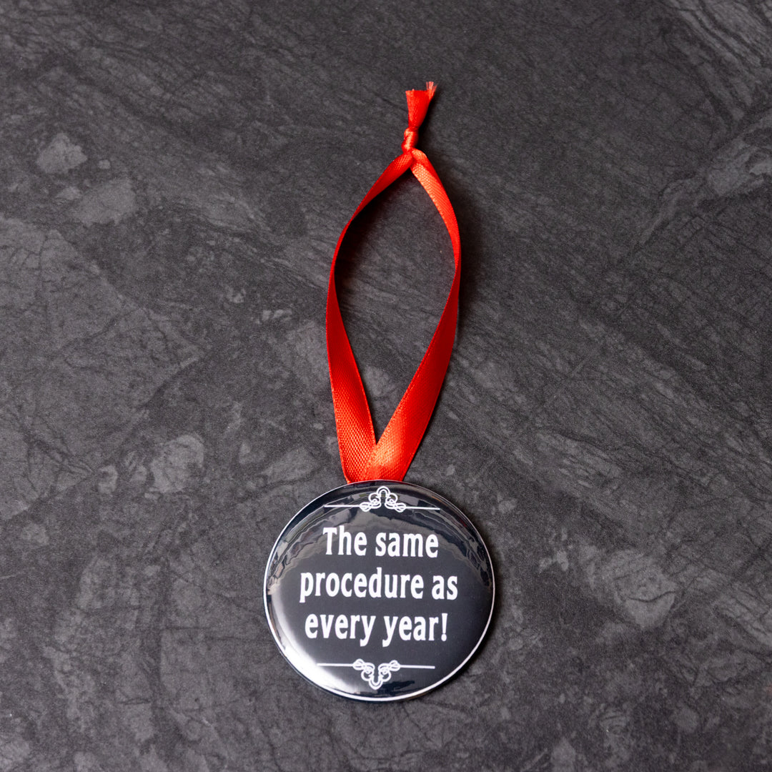 Julekule med sløyfe